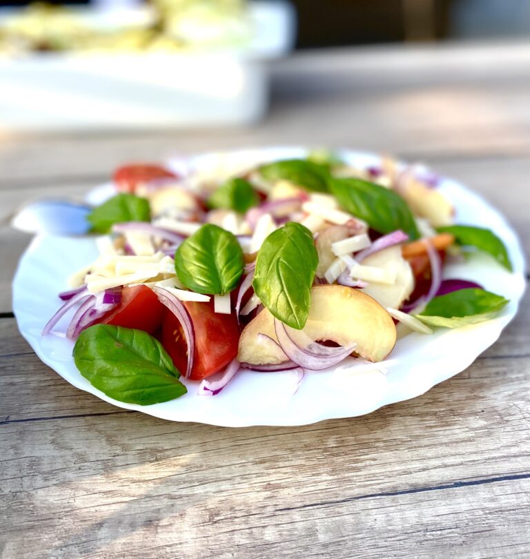 Tomatsalat med nektariner 🍑🍅
